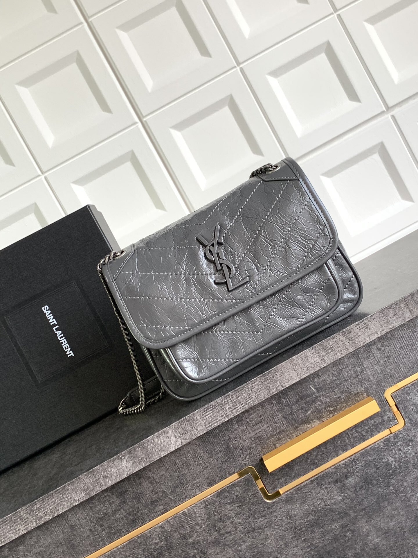 YSL 633160